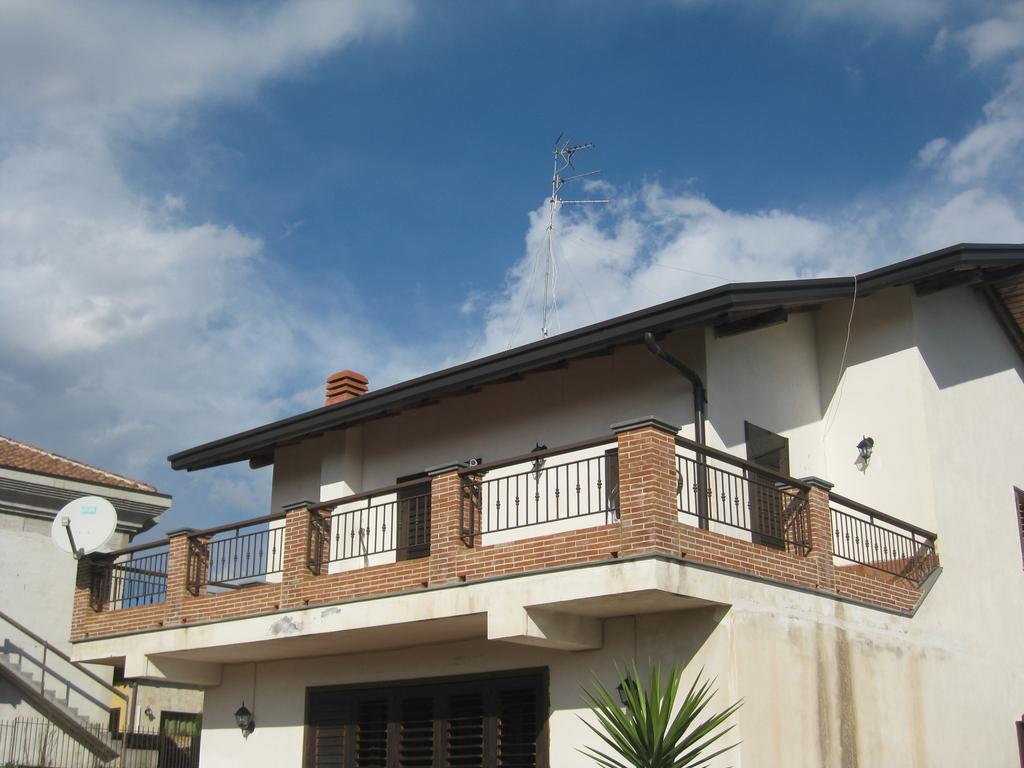 Villa Nina Trecastagni Exterior photo